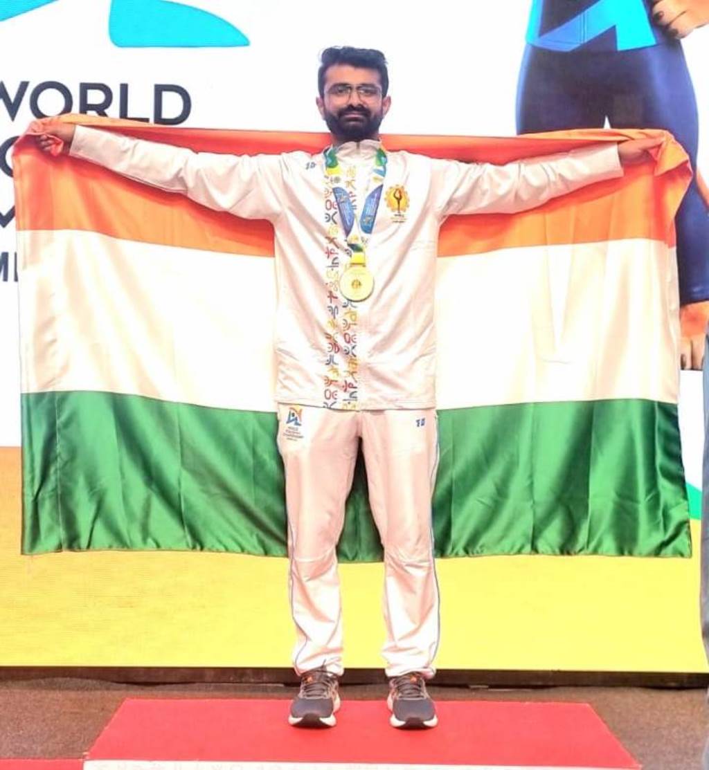 अंतर्राष्ट्रीय योग प्रतियोगिता में विकास लाठर ने जीते दो स्वर्ण पदक भारत का नाम किया रोशन